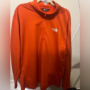 Mens North Face 1/4 zip top